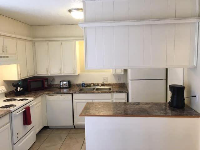 Quiet Townhouse Close To Fort Sill! Lawton Luaran gambar